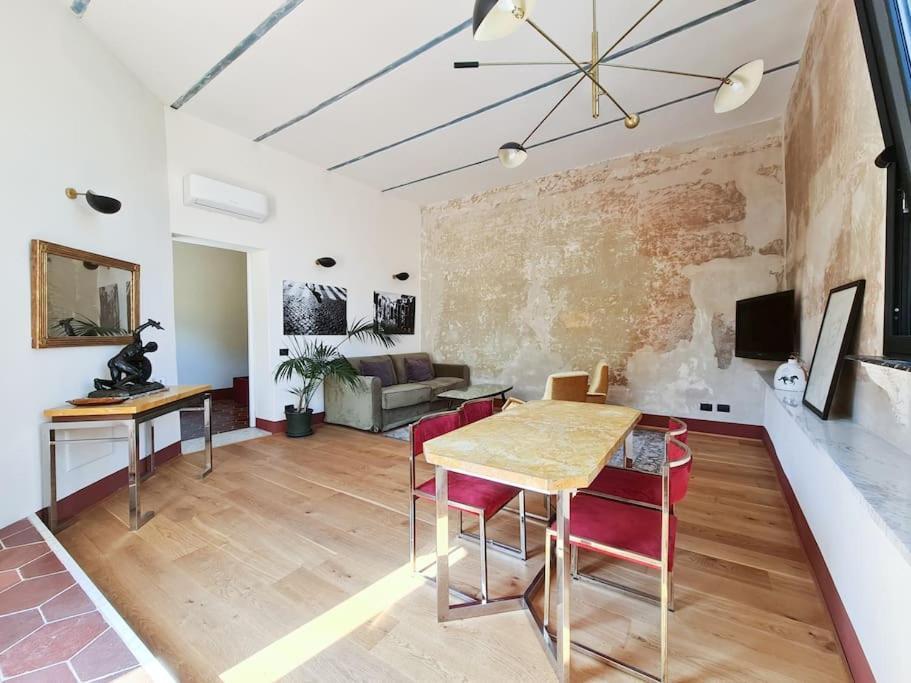 Boutique Penthouse With Terrace, Spanish Steps Apartamento